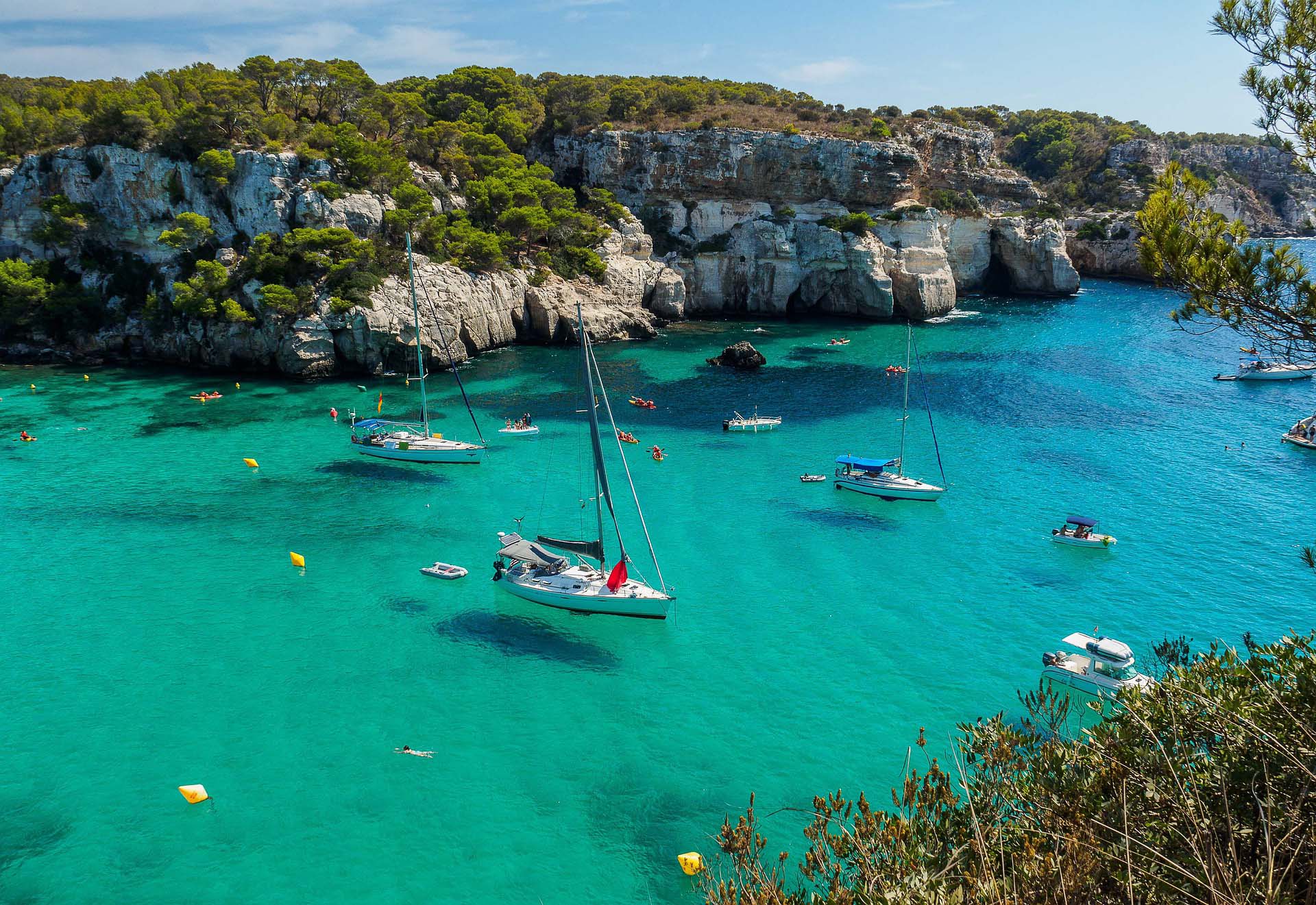 16-cala-na-macarella-menorca-pixabay.jpg