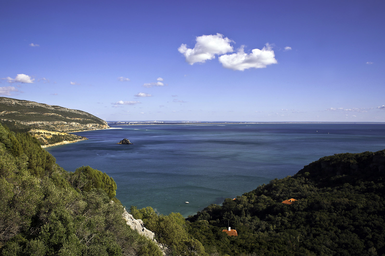 arrabida-3-©-Turismo-de-Lisboa.jpg