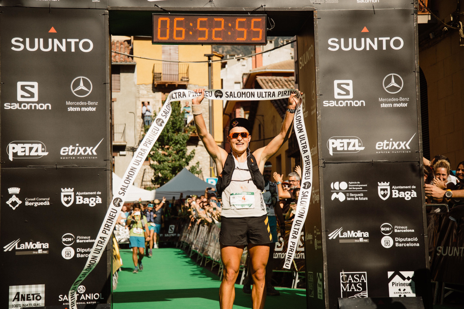 Dmitry Mityaev y Mònica Comas se adjudican la victoria en la Salomon Ultra Pirineu