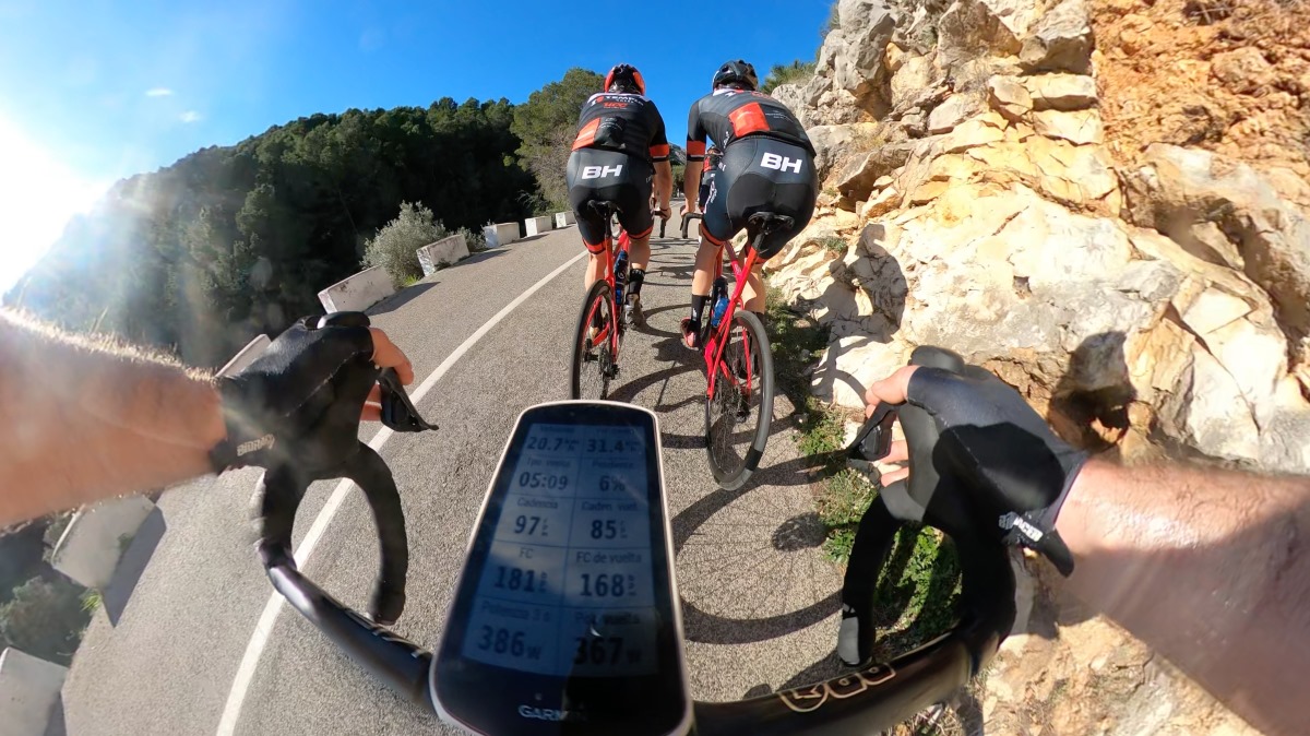 Garmin se apunta al proyecto Con(vivir) para fomentar la seguridad vial del ciclista en España