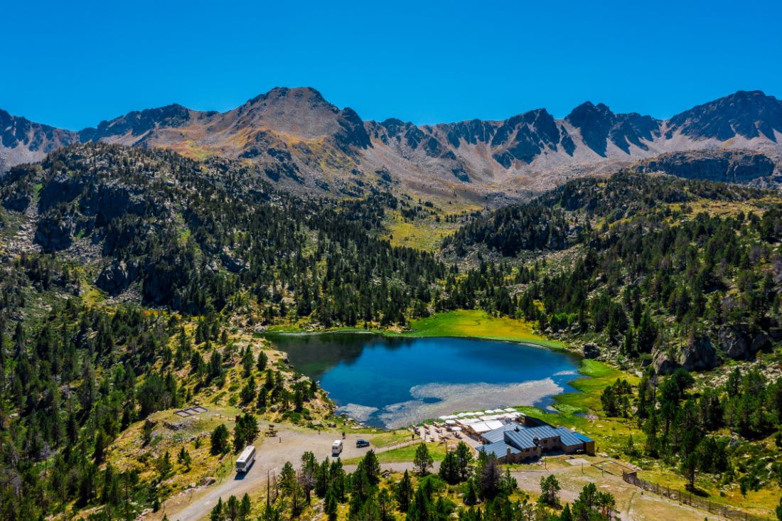 Vista del emblemático Llac de Pessons. 