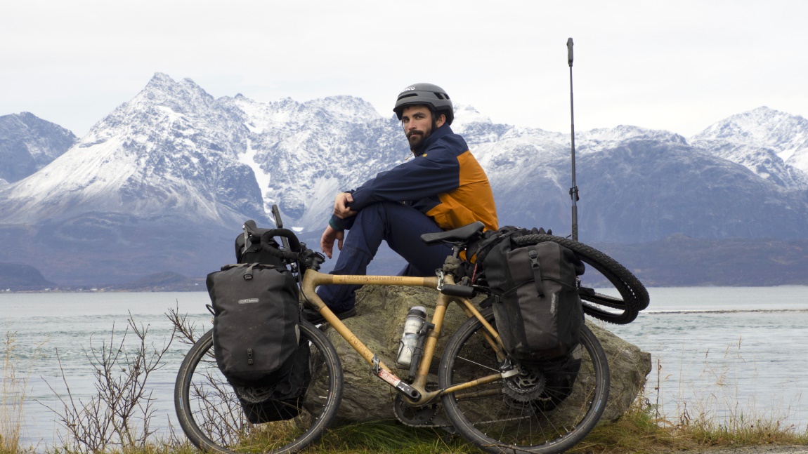 La gran aventura de Sergi Unanue: ¡7.000 km atravesando Europa en una bicicleta de bambú!
