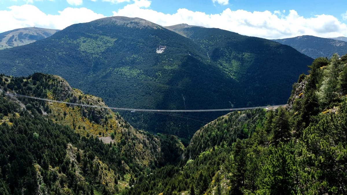 Andorra estrena el Puente Tibetano de Canillo, el segundo más largo del planeta