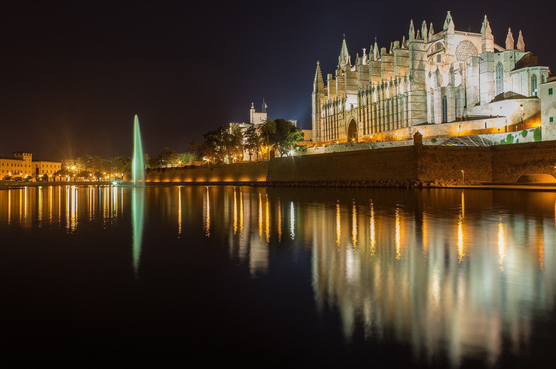 Los 10 destinos de vacaciones de verano elegidos por los españoles