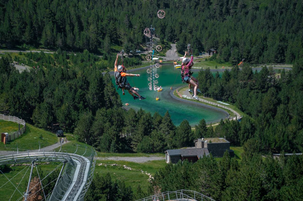 El Mon(t) Magic Family Park de Grandvalira se afianza un verano más entre el público familiar