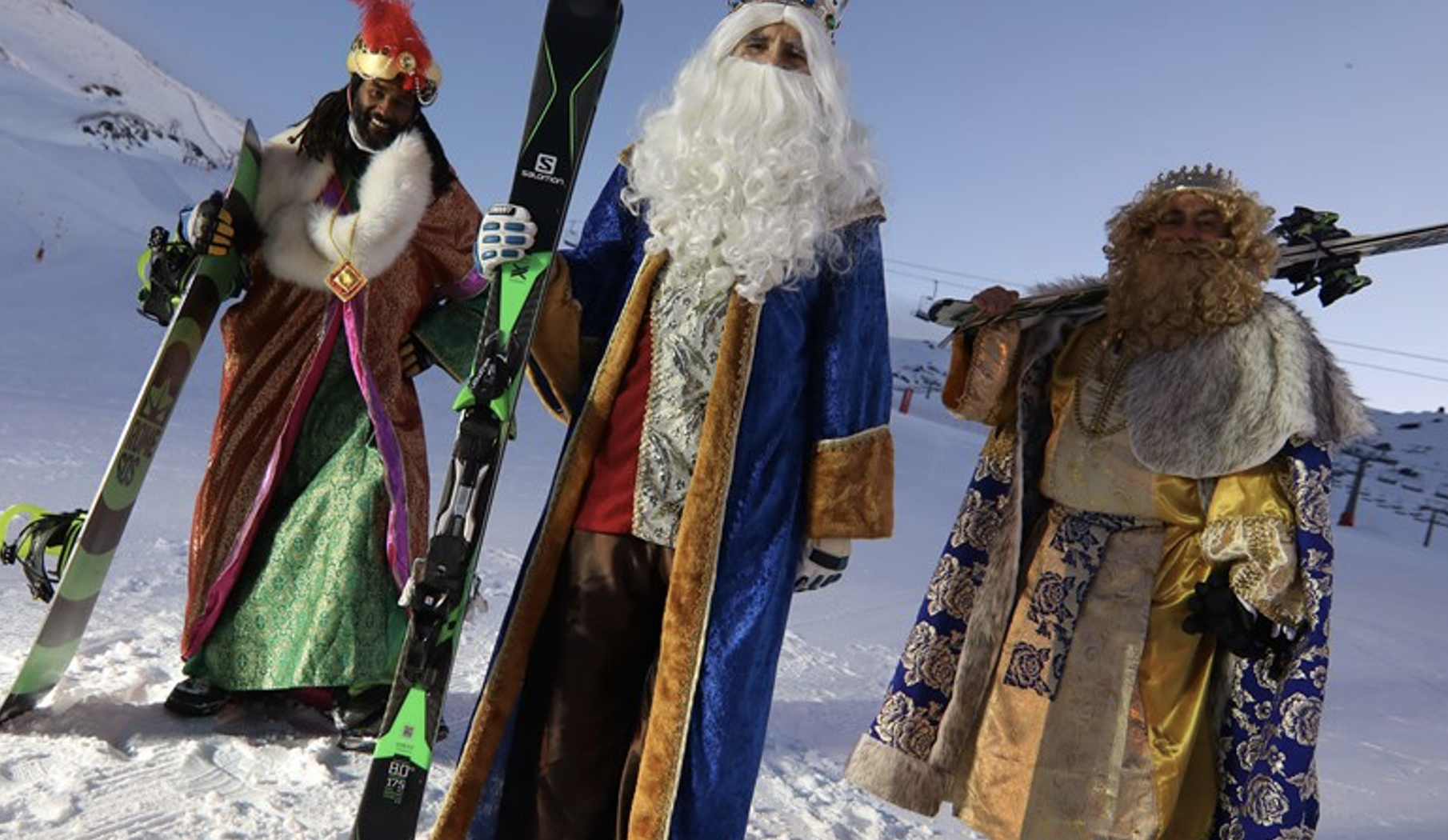 Sus Majestades los Reyes Magos de Oriente en Sierra Nevada.