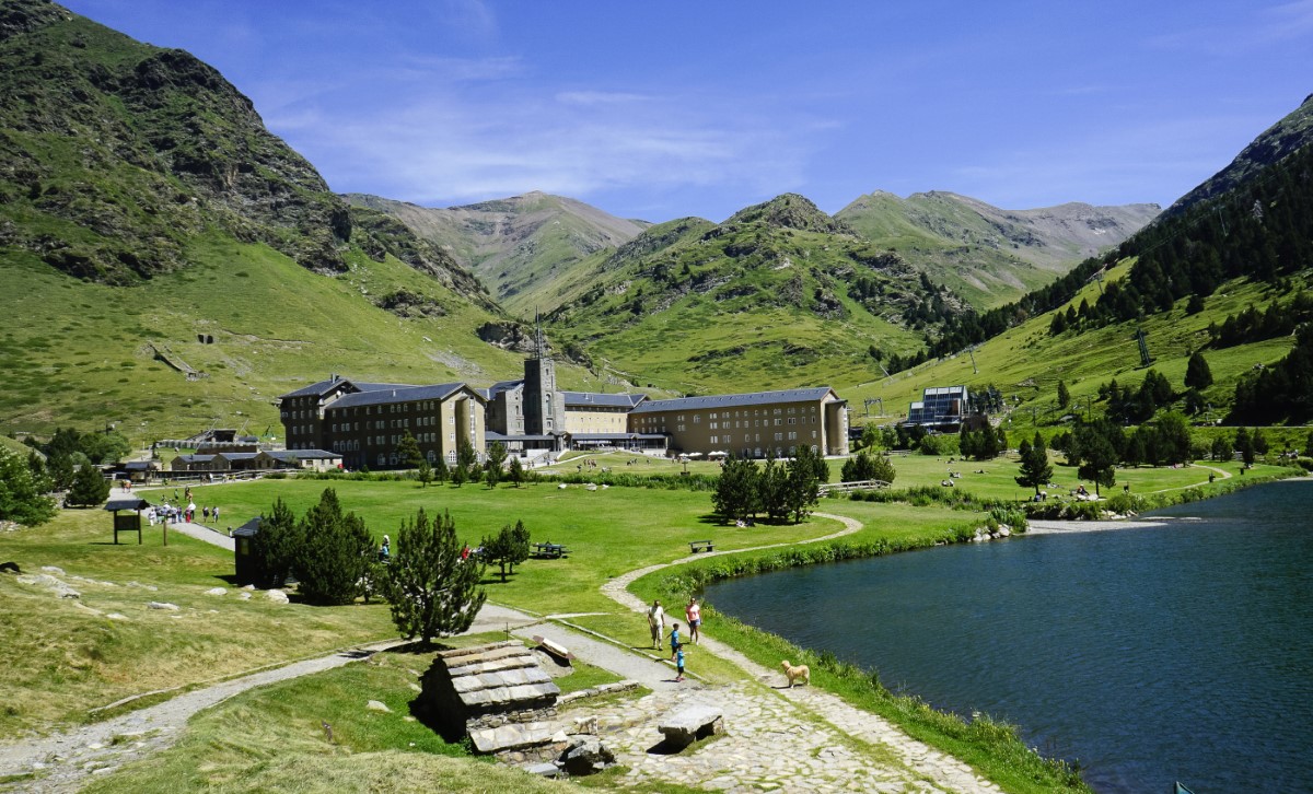 Santuario de Núria. Vall de Núria. Fotografía: FGC