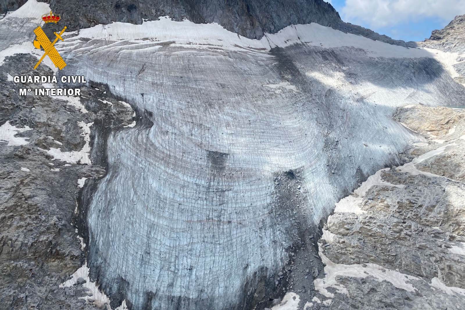 La Guardia Civil alerta sobre el mal estado del glaciar del Aneto