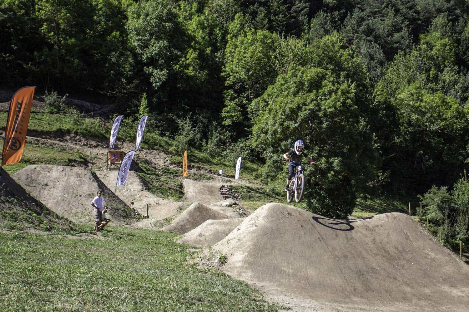 Era Tuca abre sus puertas a la emoción del Dirt Jump y el Mountain Bike Extremo