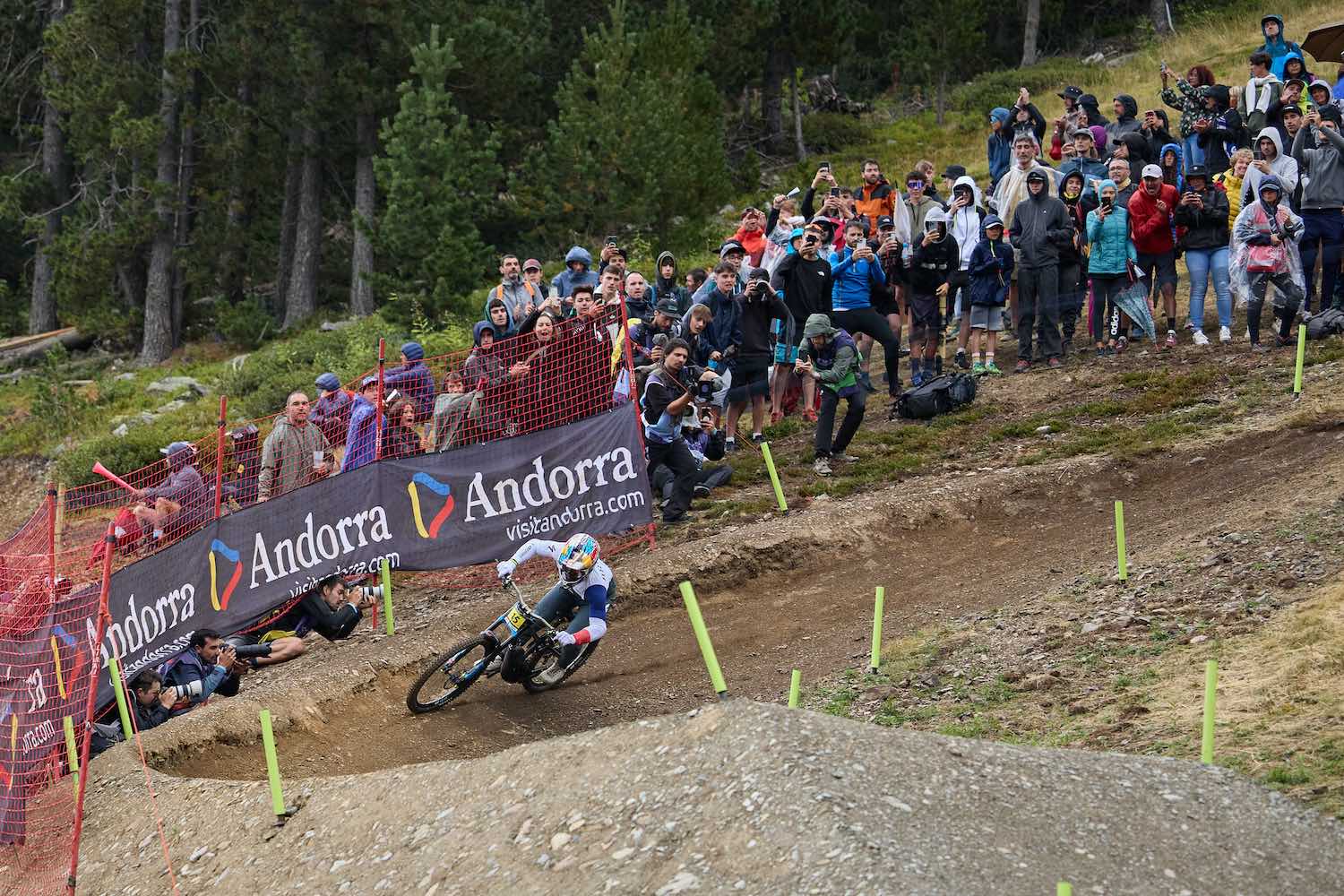 Pal Arinsal cierra una Copa del Mundo de BTT espectacular camino a los Mundiales del 2024