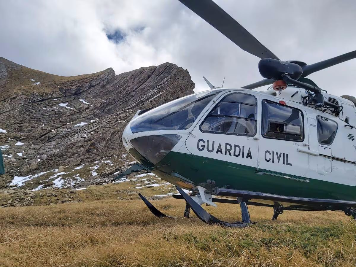 Un montañero barcelonés fallece al caer al vacío en el Pico Aspe, en los Pirineos de Huesca