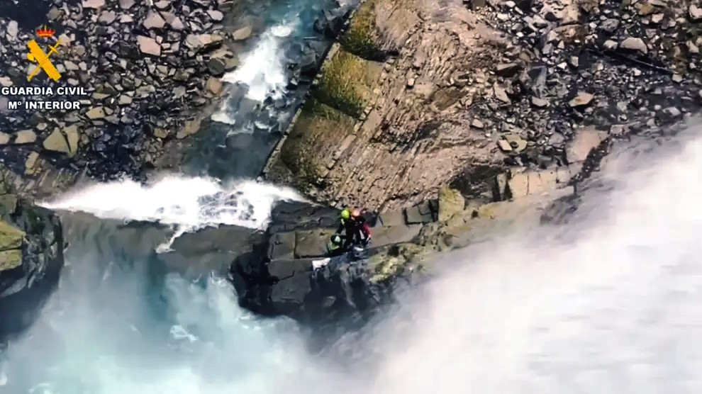 Fallece un barranquista en la cascada de Sorrosal, en Broto (Huesca)