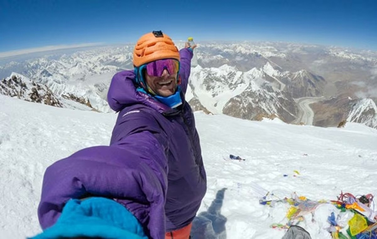 Nuevo récord de ascensión al K2 sin oxígeno en menos de 11 horas
