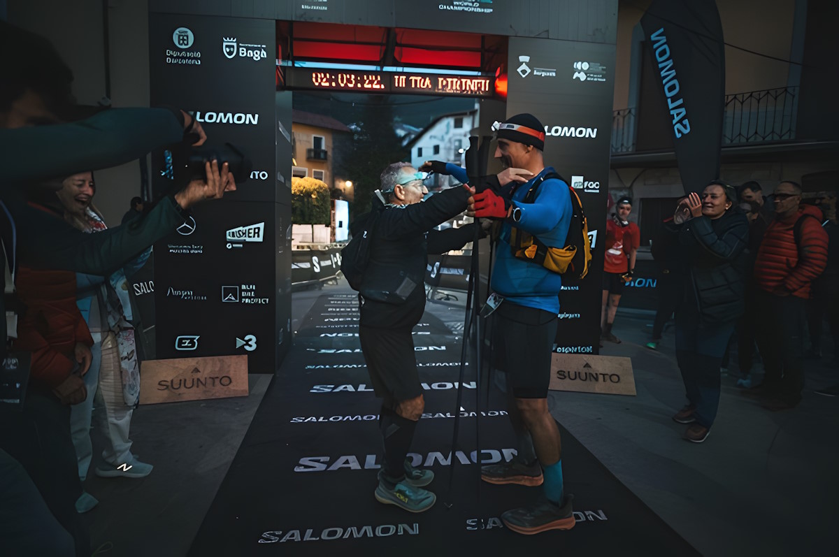 Salomon Ultra Pirineu 2024 celebra a sus finishers con estrellas en los dorsales