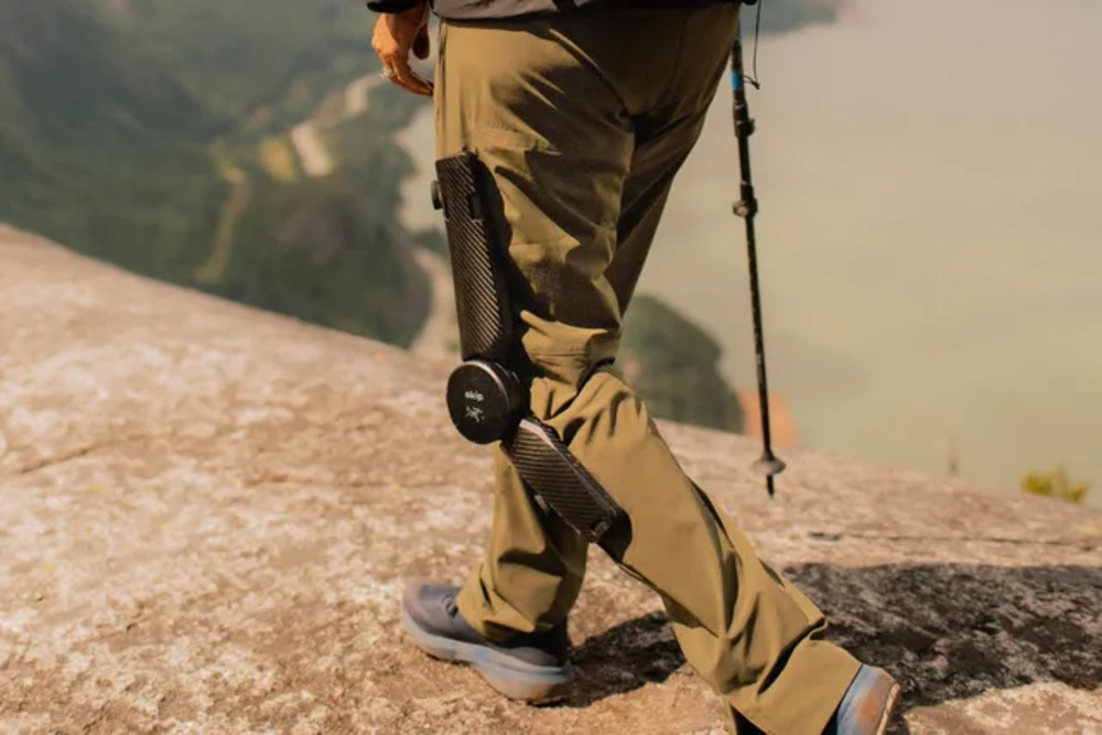 Llegan los primeros pantalones biomecánicos que te impulsan mientras caminas