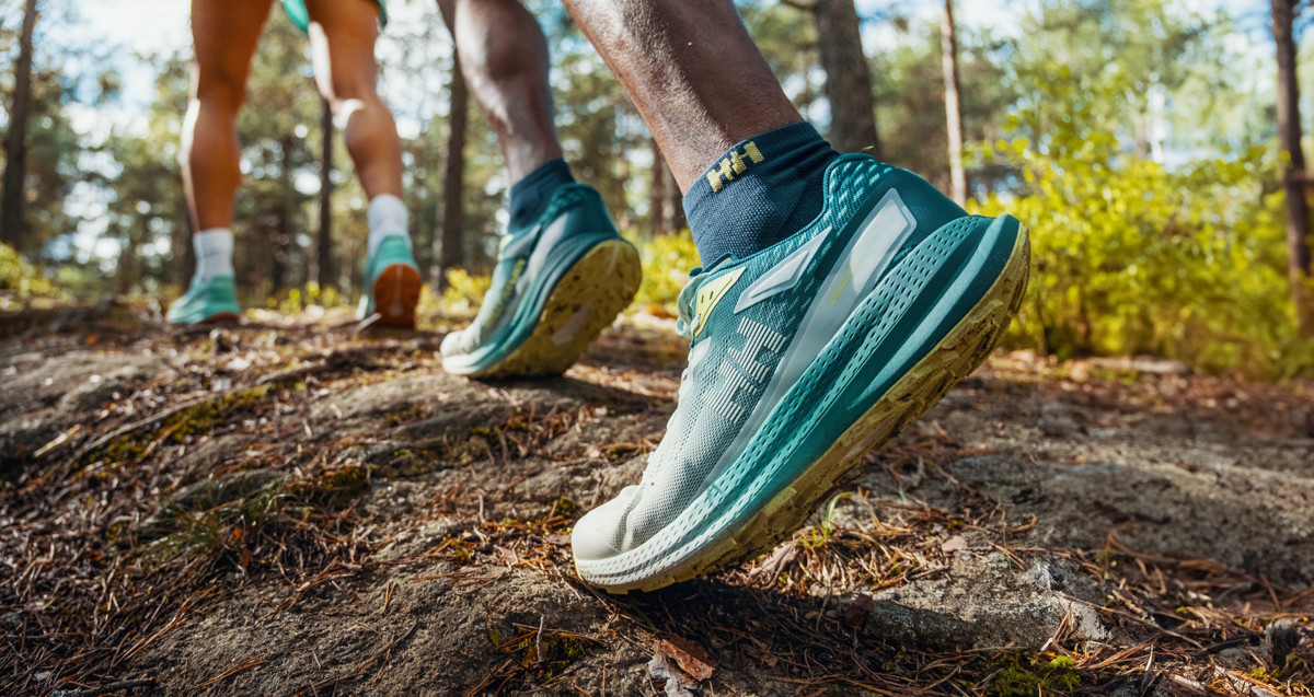 Helly Hansen lanza la Kestrel TR: la primera zapatilla técnica con nitrógeno inyectado