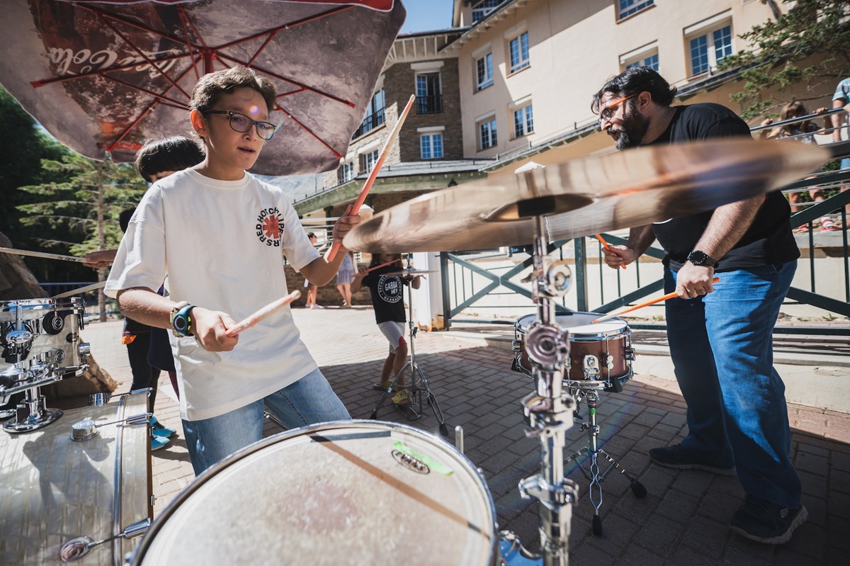 Talleres musicales en Sierra Nevada
