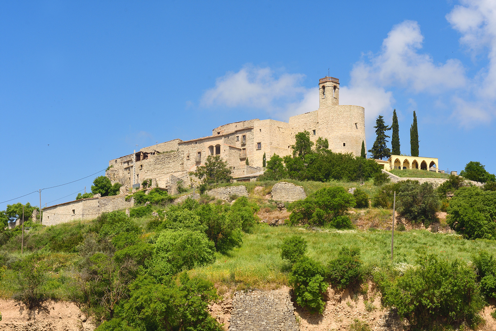 villa medieva de Montfalcó