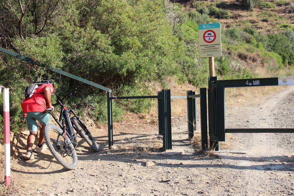 acceso camino