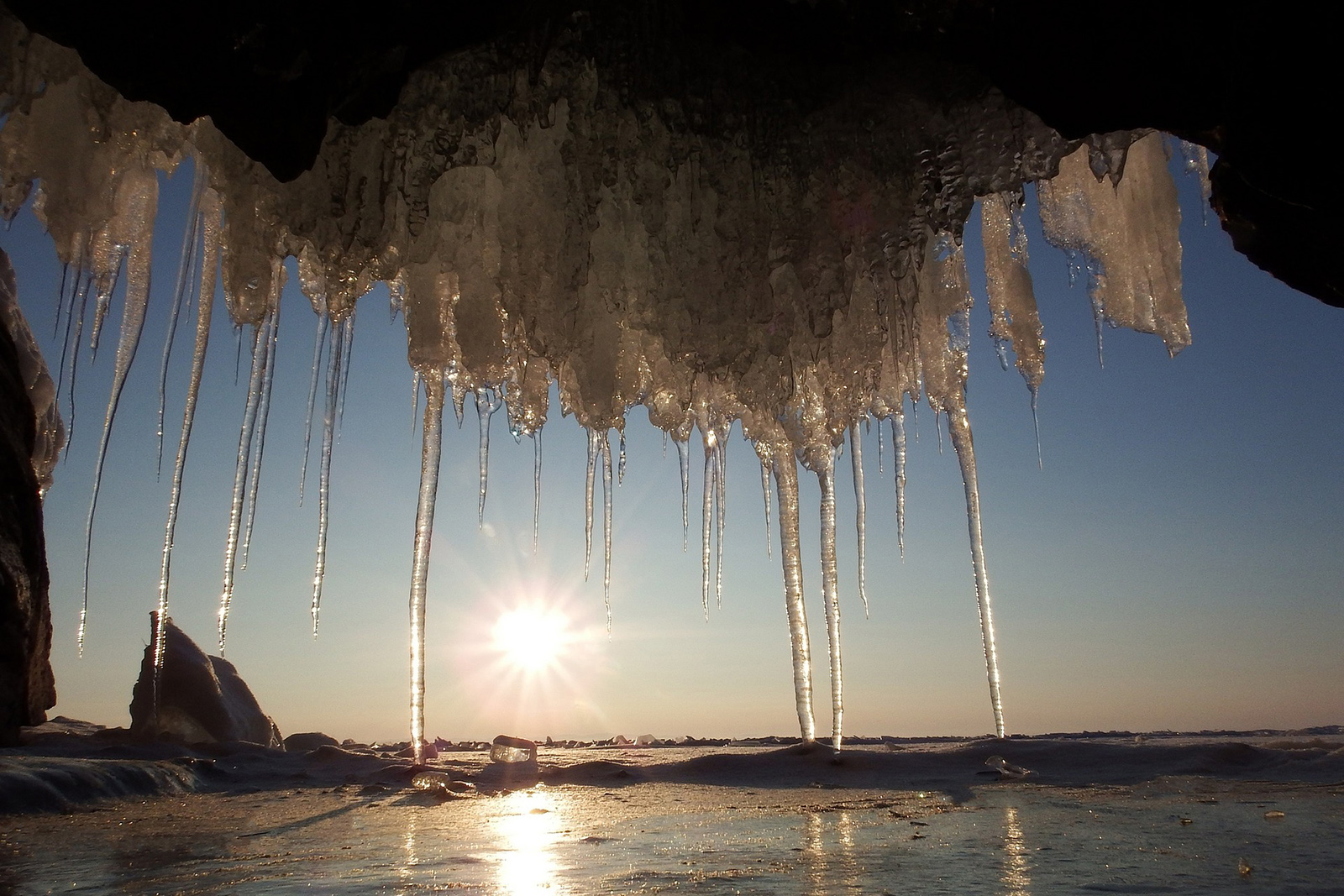 FOTO 17 TÉMPANOS DE HIELO EN EL LAGO BAIKAL