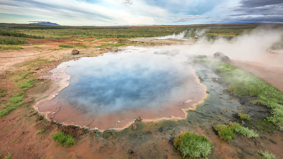 Geyser Strokkur in the Golden Circle.jpg