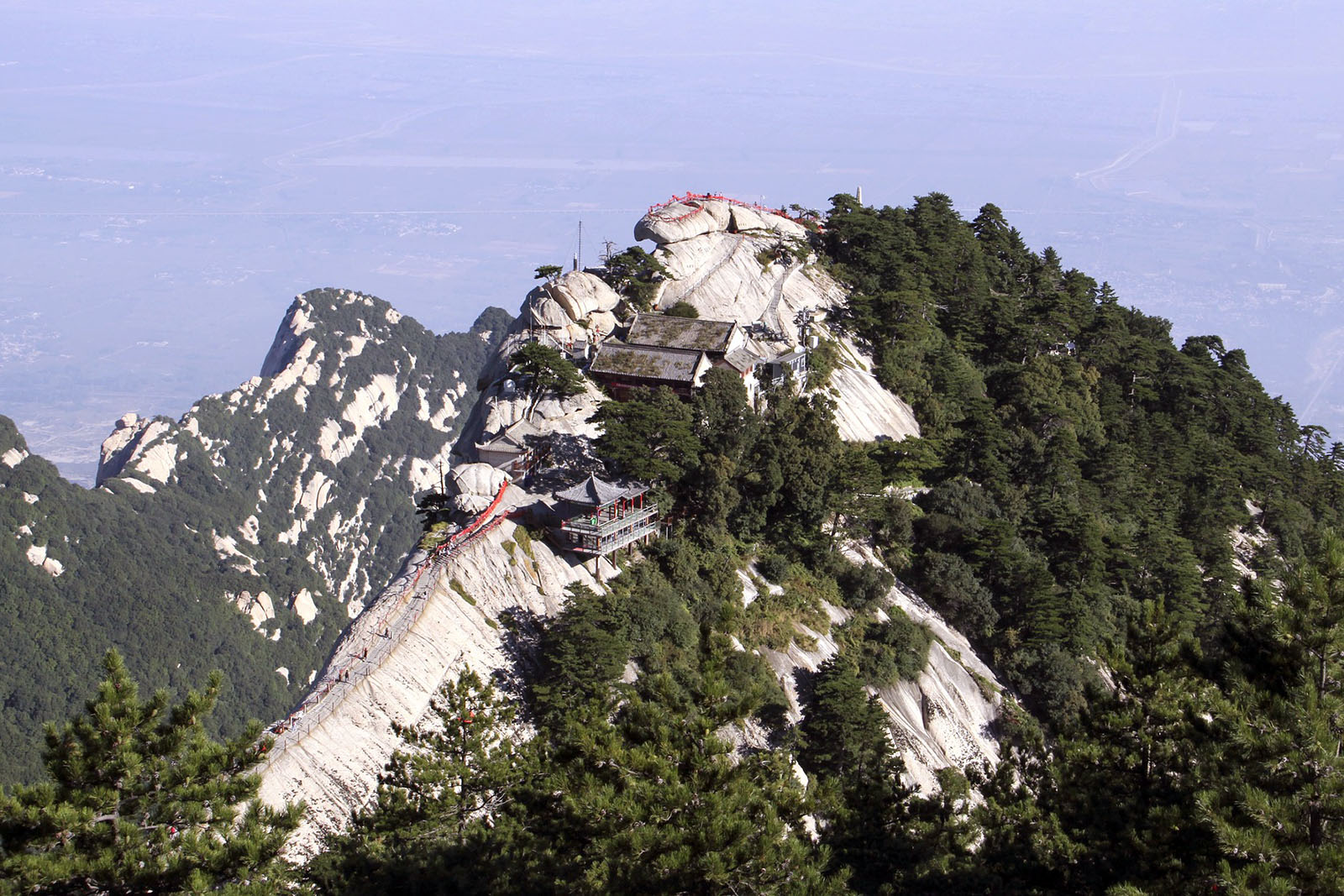 HUASHAN PIXBAY.jpg