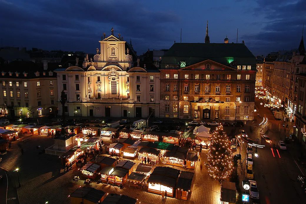 Mercado de Navidad Am Hof – © Weihnachtsmarkt Hof Porcus Tumultus GmbH Wien.jpg