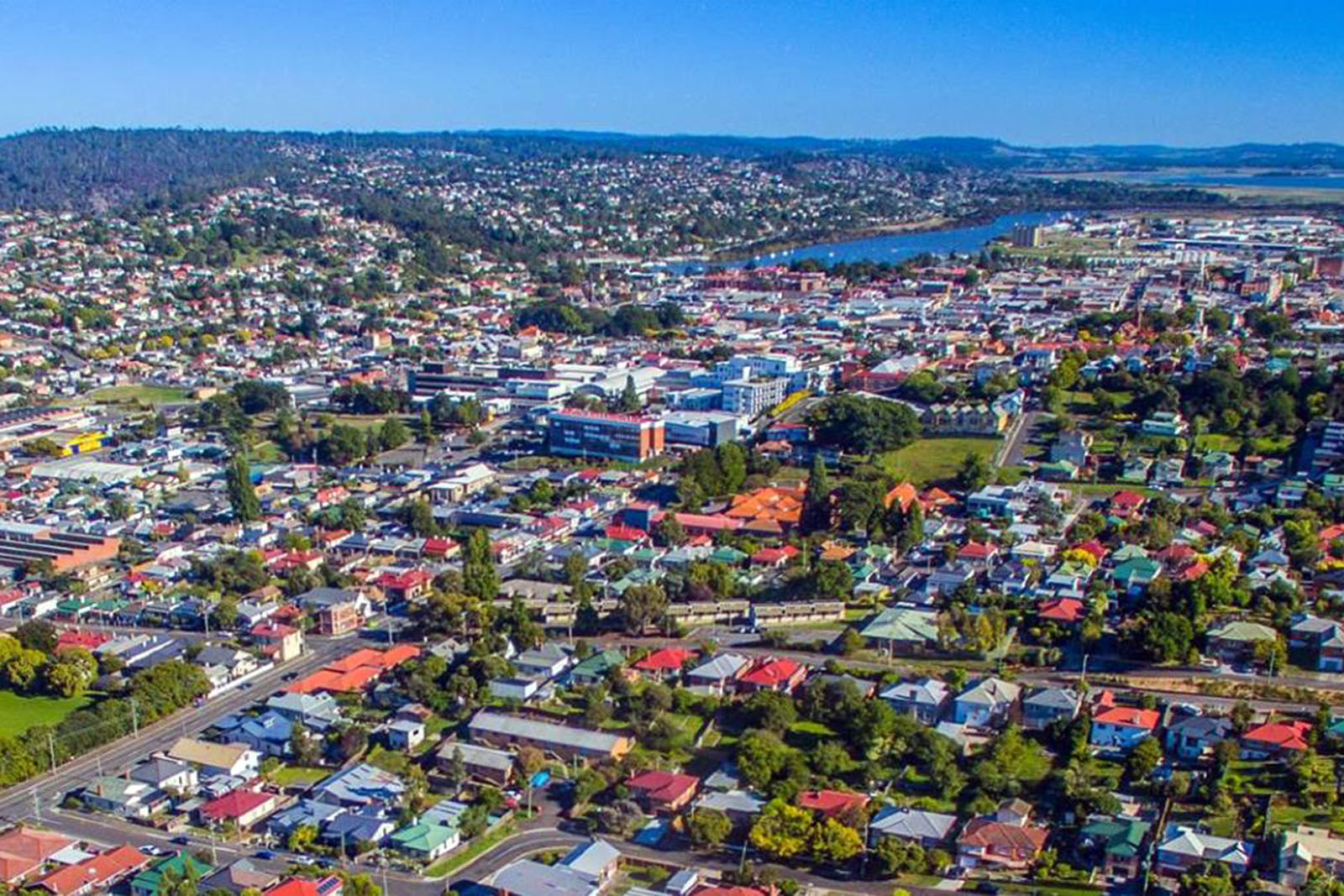 aerial-launceston-tasmania-en-busca-del-demonio-de-tasmania.jpg 