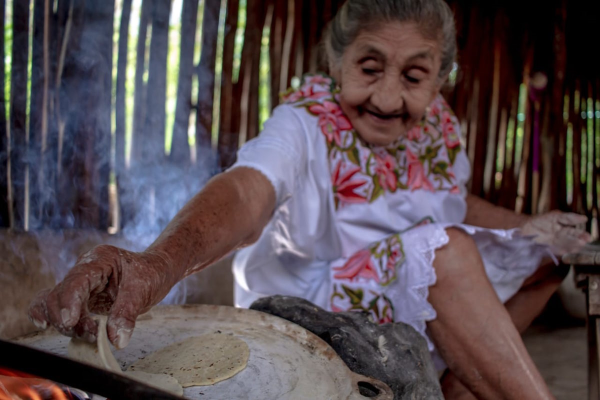 Aldeas Mayas y las mujeres