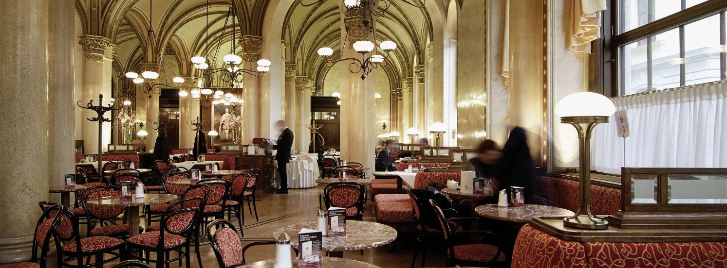 cafe-central-wien-tourismus-lugares-de-aventura.jpg