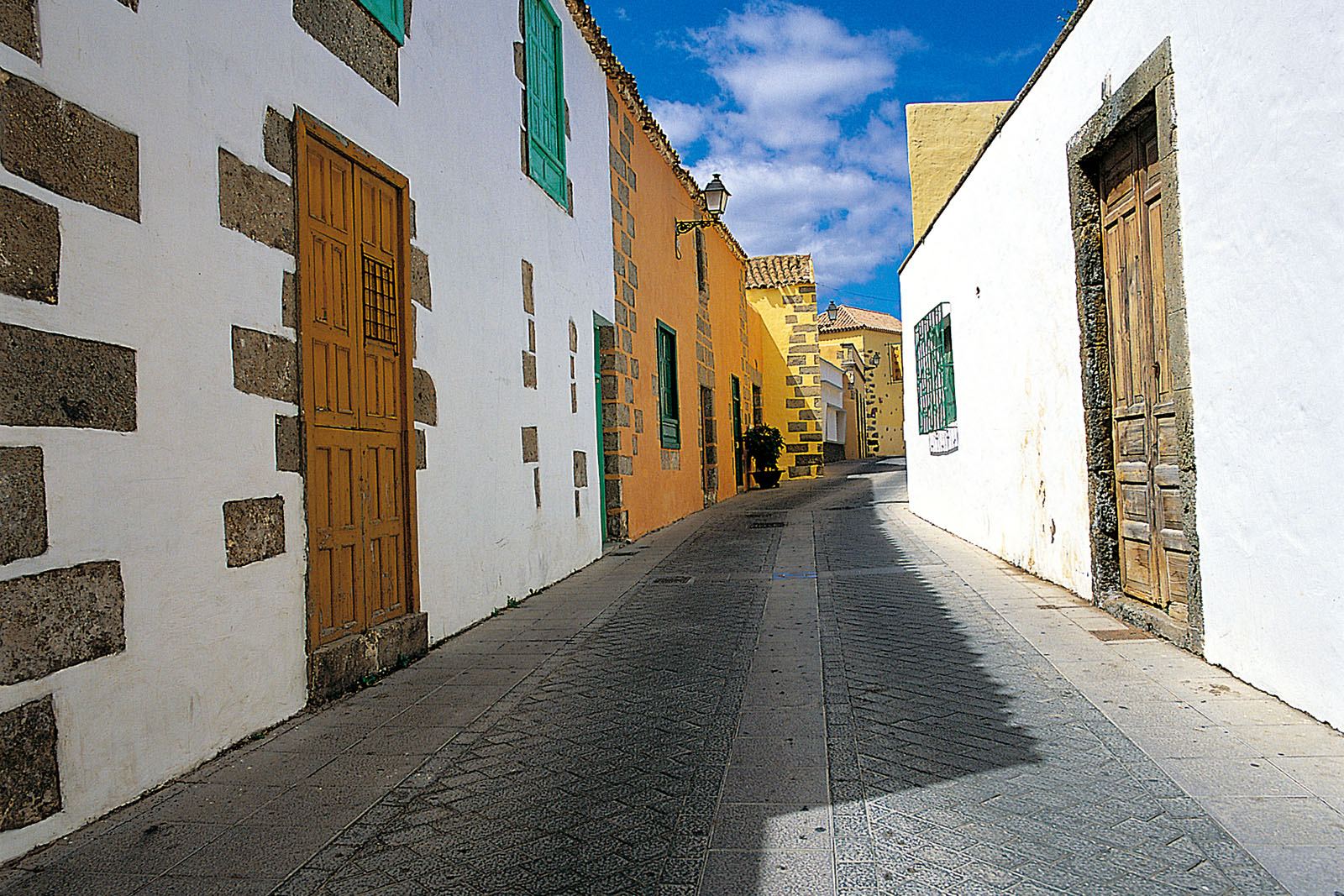 casco-aguimes-©-patronato-de-turismo-de-gran-canaria 2.jpg 