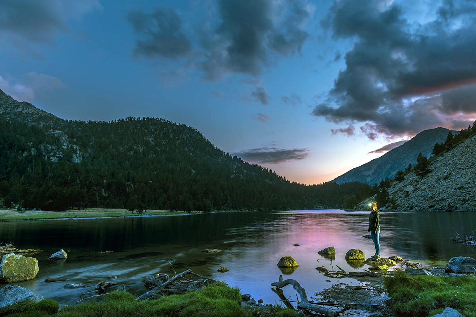 cielo3-fotografia-arxiu-patronat-de-la-vall-de-boi-autor-.oscar-rodbagjpg.jpg