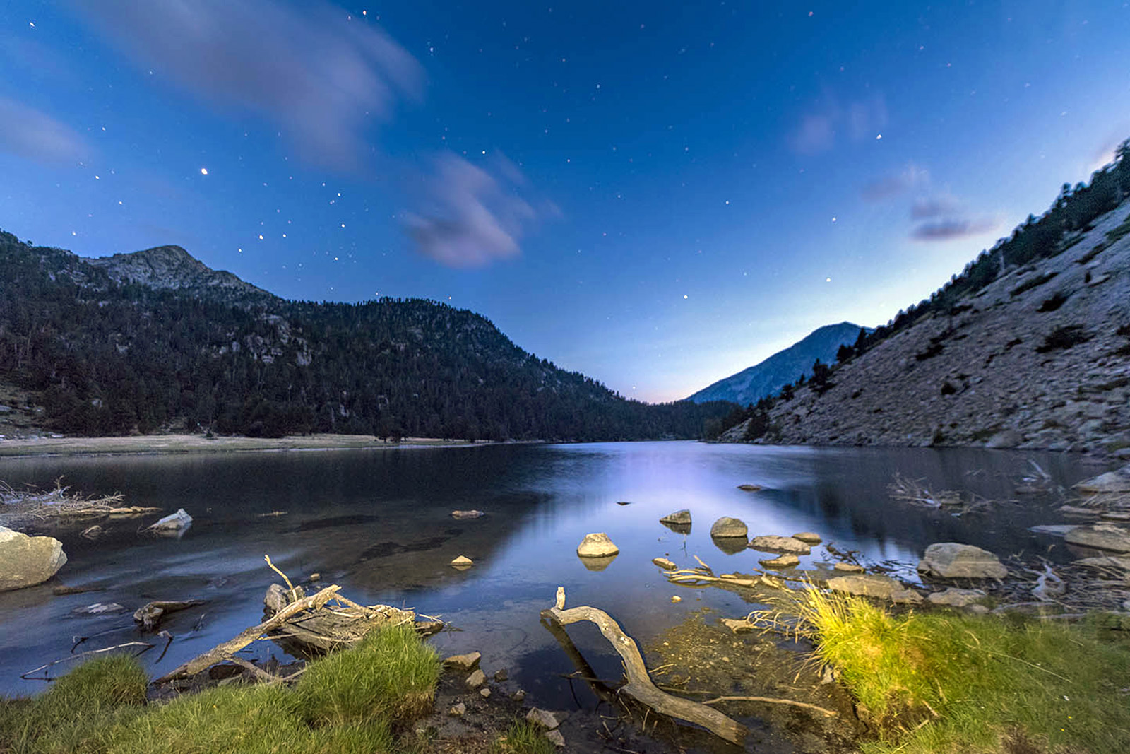 cielo4-fotografia-arxiu-patronat-de-la-vall-de-boi-autor-.oscar-rodbagjpg.jpg