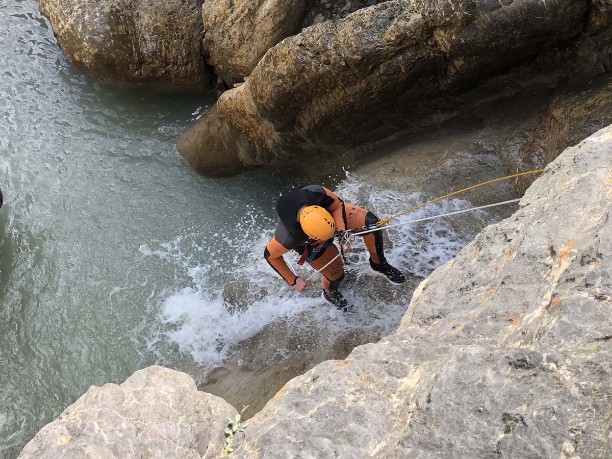 descenso-barrancos-torrent-forat-negre-foto-ivan-sanz_0.jpg 