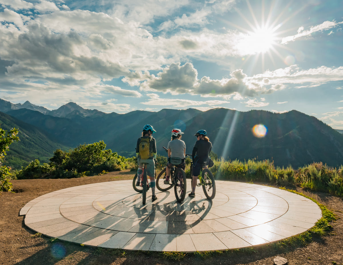 foto-3-mirador-ying-yang-colorado-lugares-de-aventura