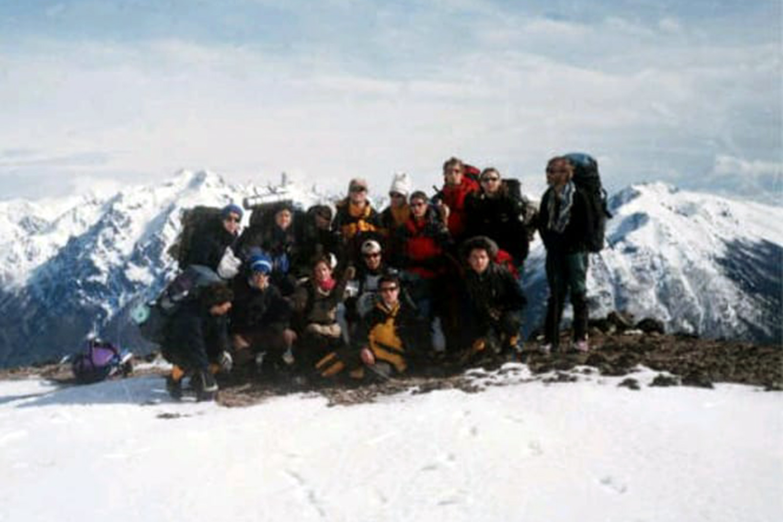 grupo-avalancha-cerro-ventana-bariloche-patagonia-lugares-de-aventura-lugares-de-nieve.jpg