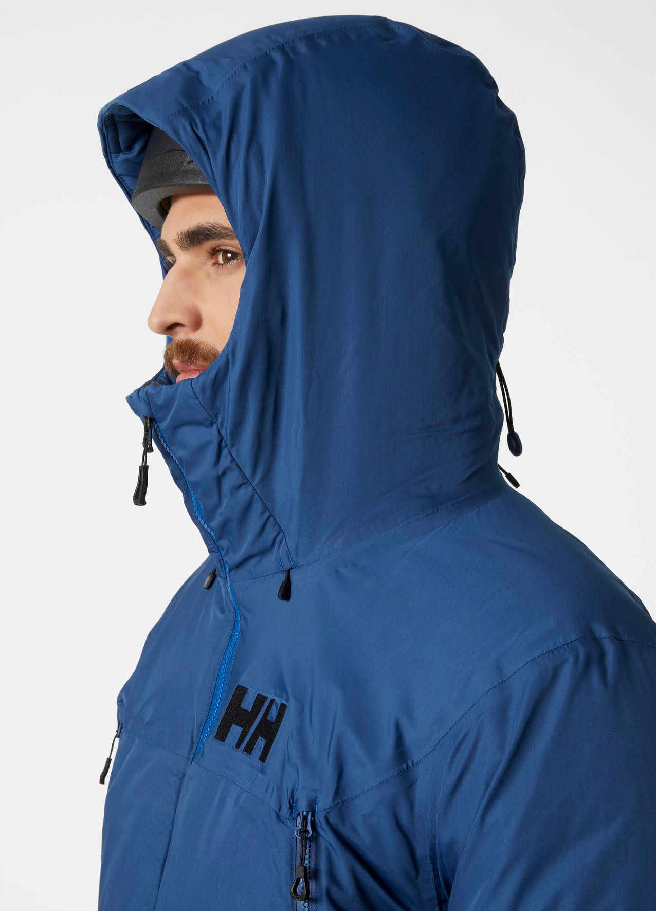 Helly Hansen presenta la chaqueta más cálida, transpirable y funcional