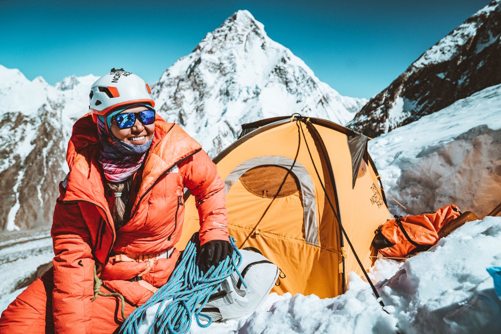 himalayan women suit
