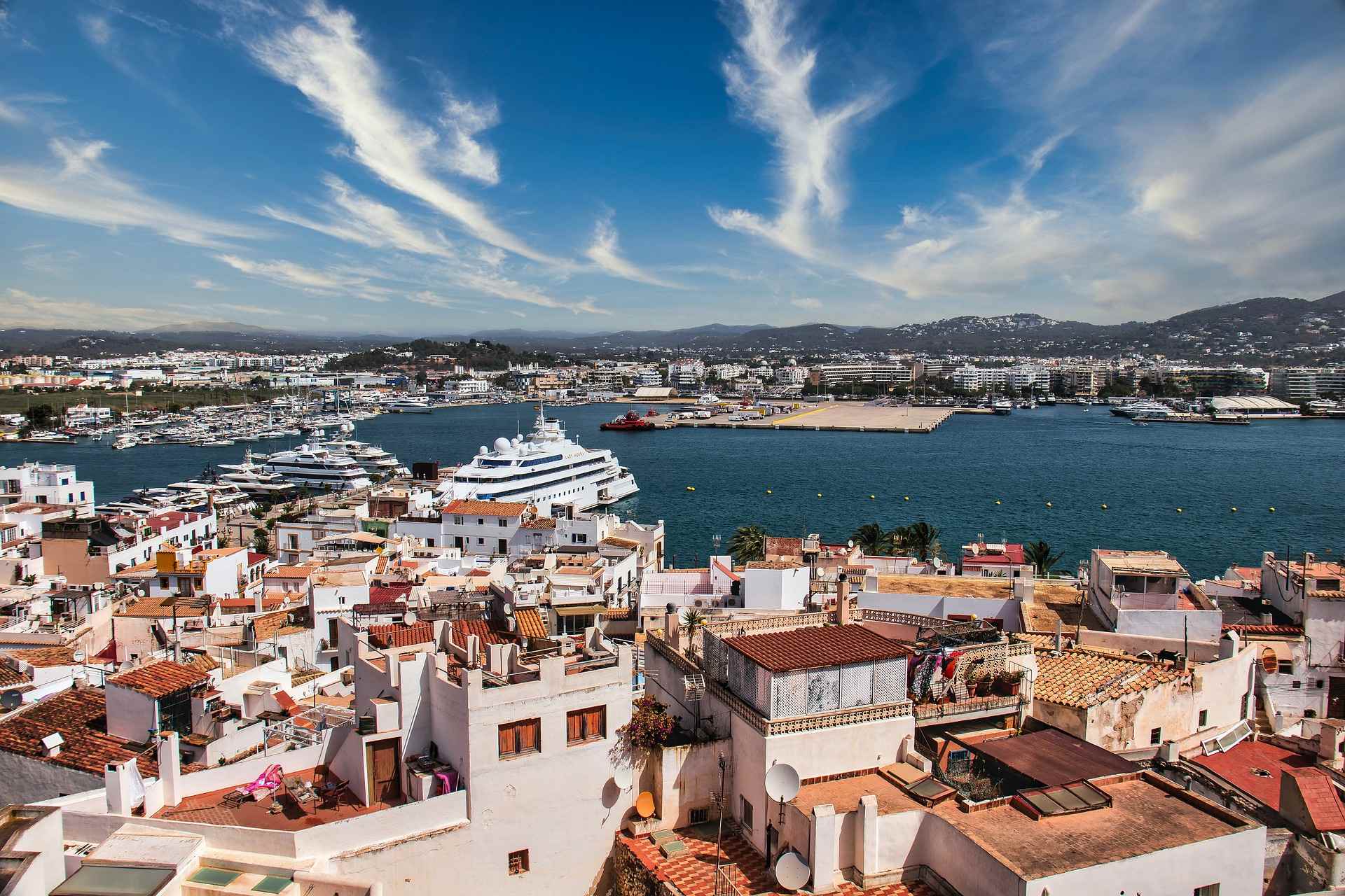 Ibiza no pierde fuelle y es el tercer destino de vacaciones.