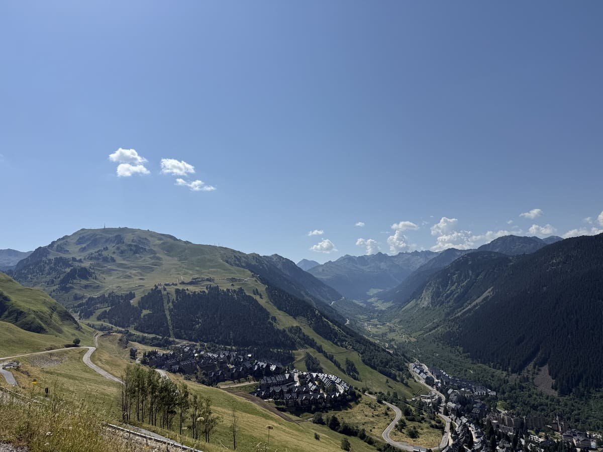 imagen-panoramica-de-baqueira-beret-lugares-de-aventura
