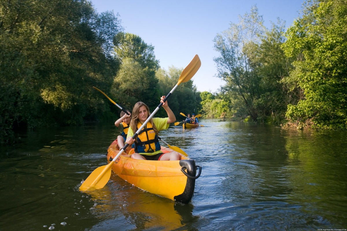 Kayak en el río Ter.