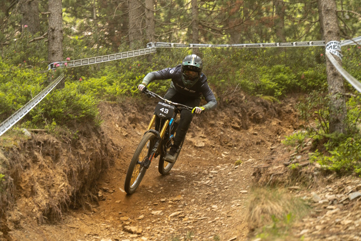 ONLY WARRIORS BY COMMENCAL PAL ARINSAL