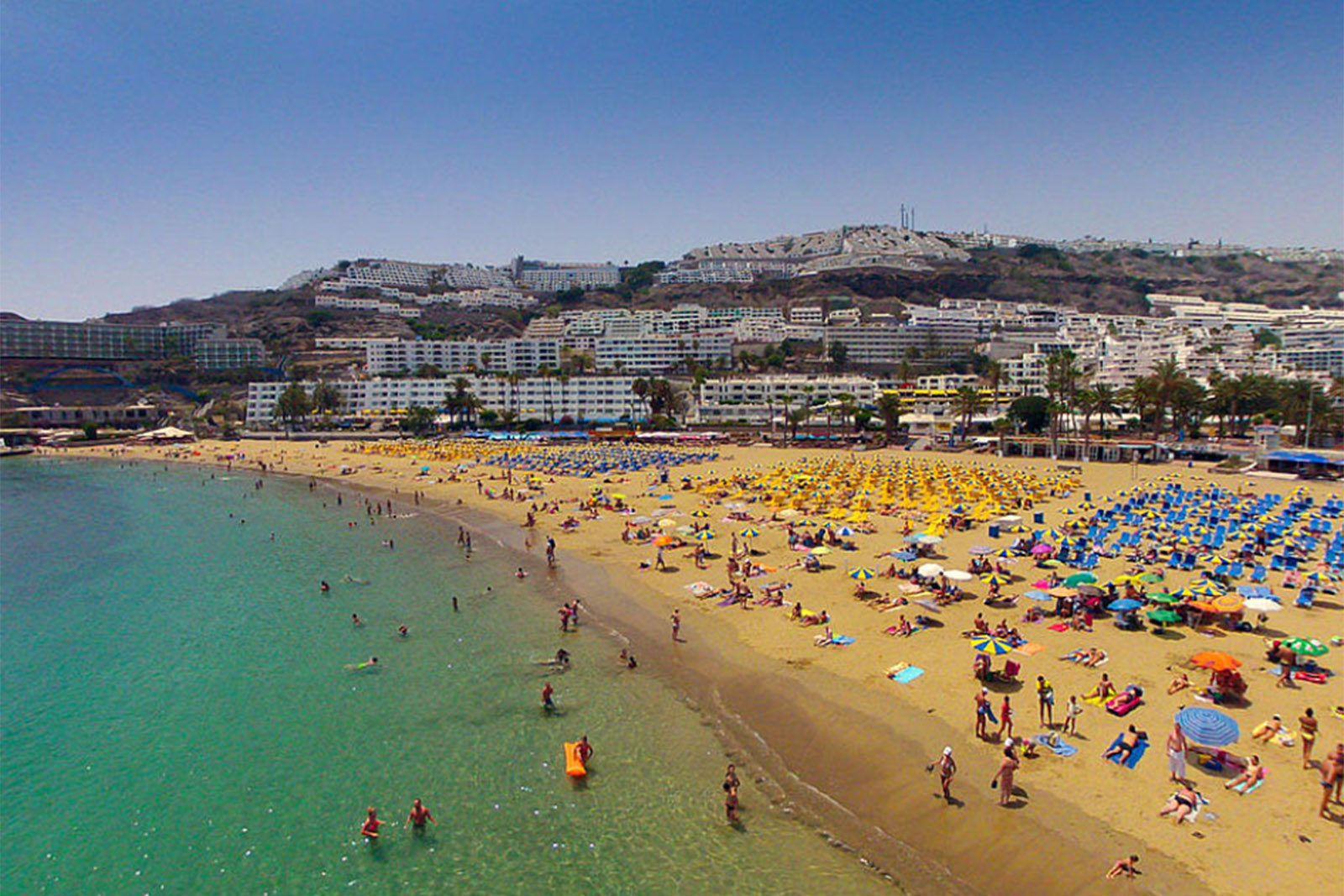 playa-de-puerto-rico-tursimo-gran-canaria copia.jpg 