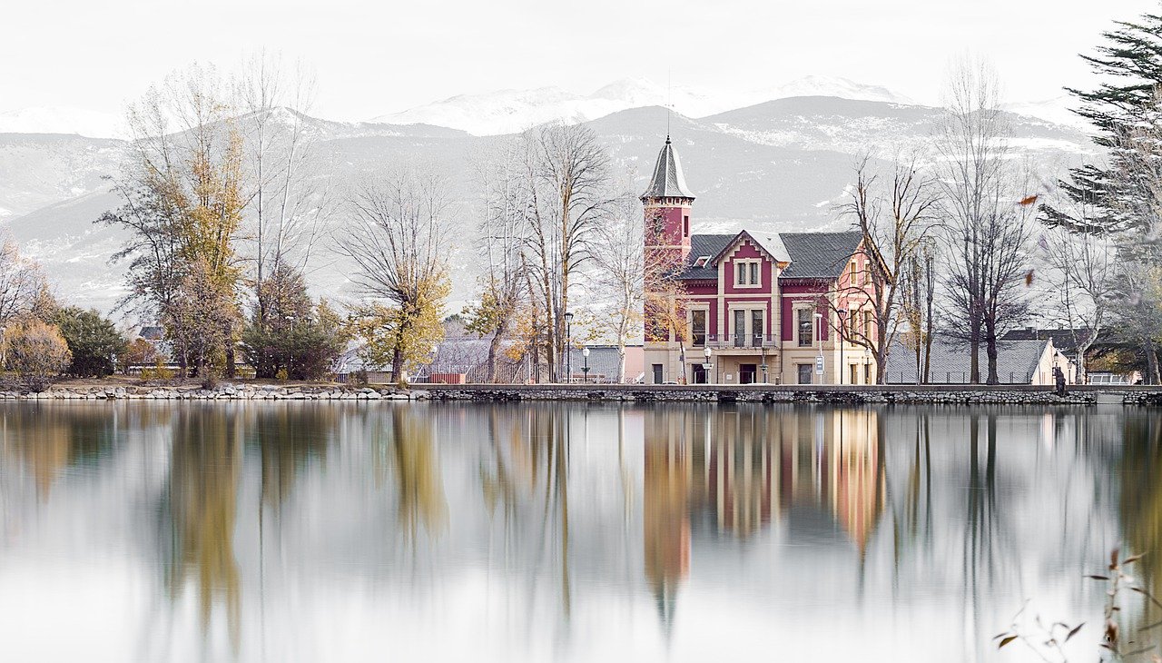 Lago de Puigcerdà. Foto Pixabay Joan Nadal