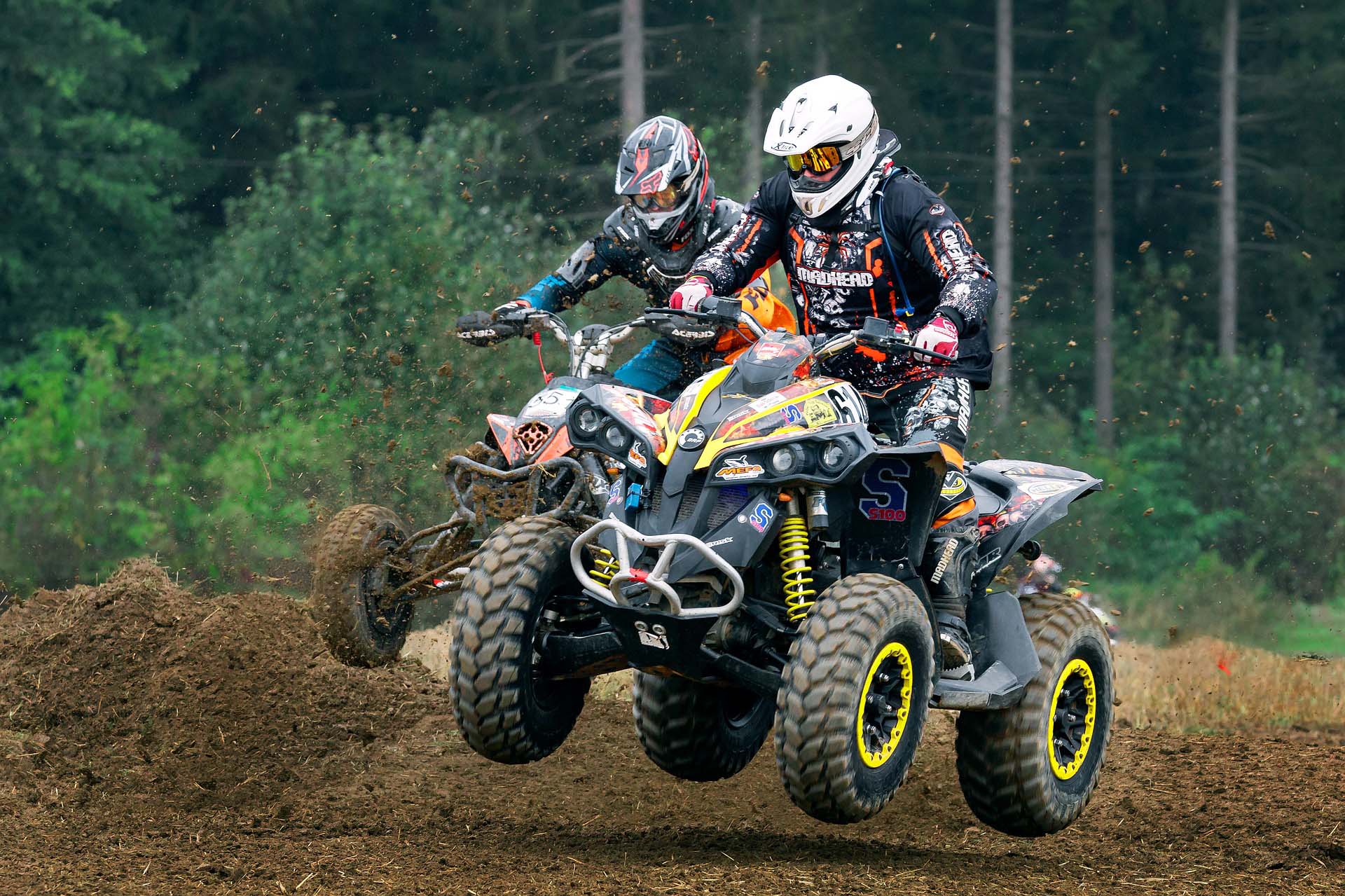 quad-3784728_1920.jpg