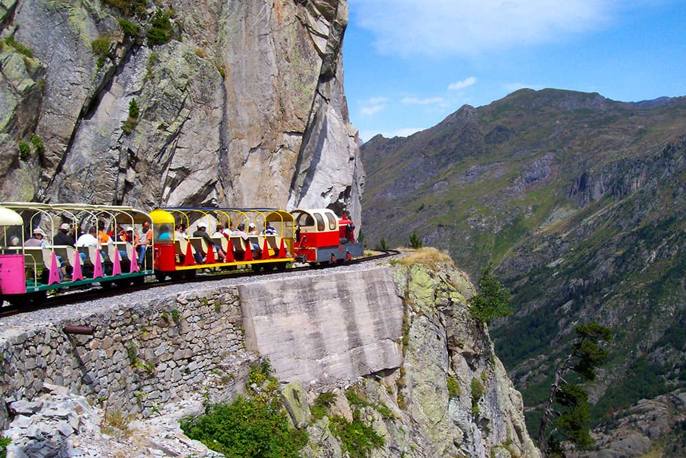 Tren Artouste