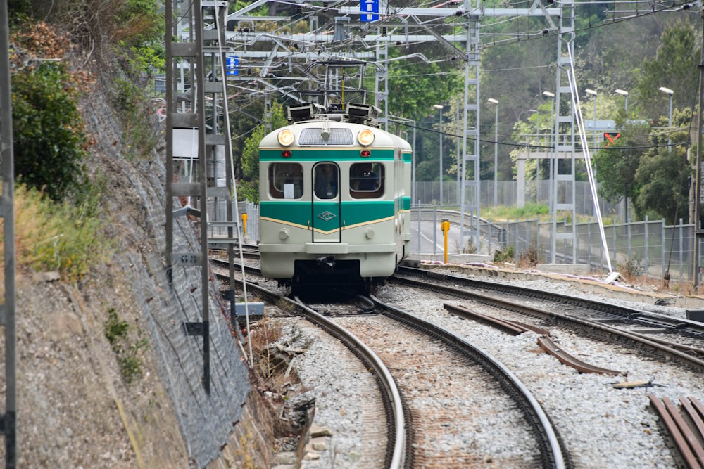 Tren Granota FGC
