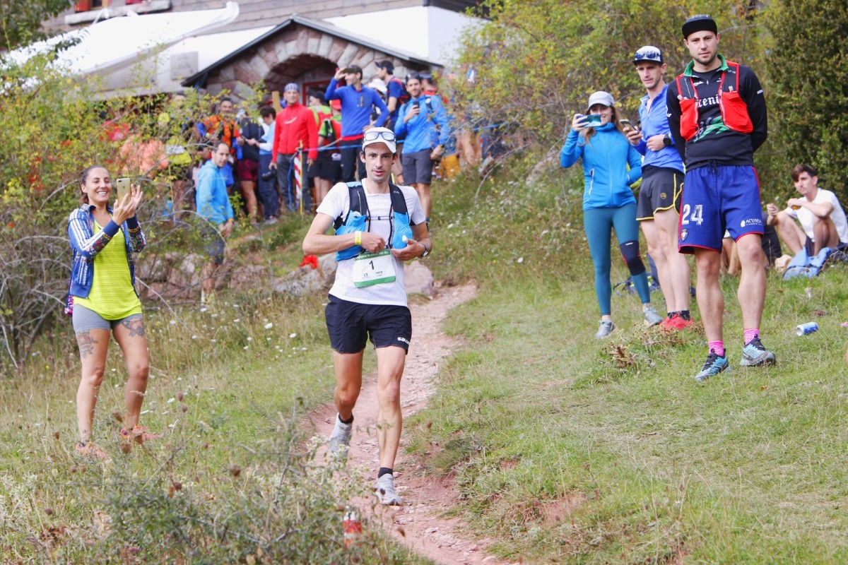 Kilian Jornet en plena competición. Foto Crédito Jordi Canyameres