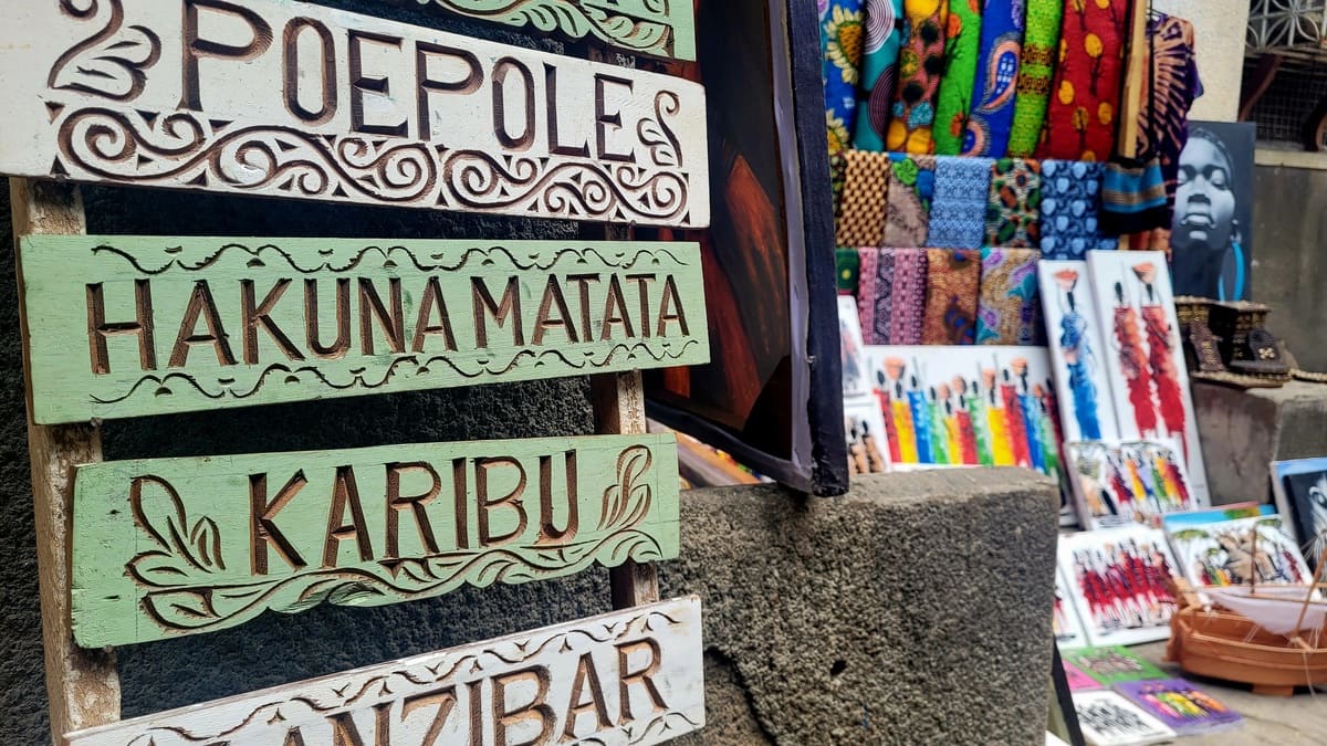 Puesto en la medina de Stone Town-Lali
