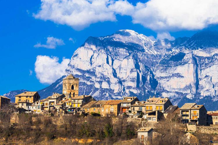 Aínsa es la flamante nueva Capital de la Montaña de España 2020